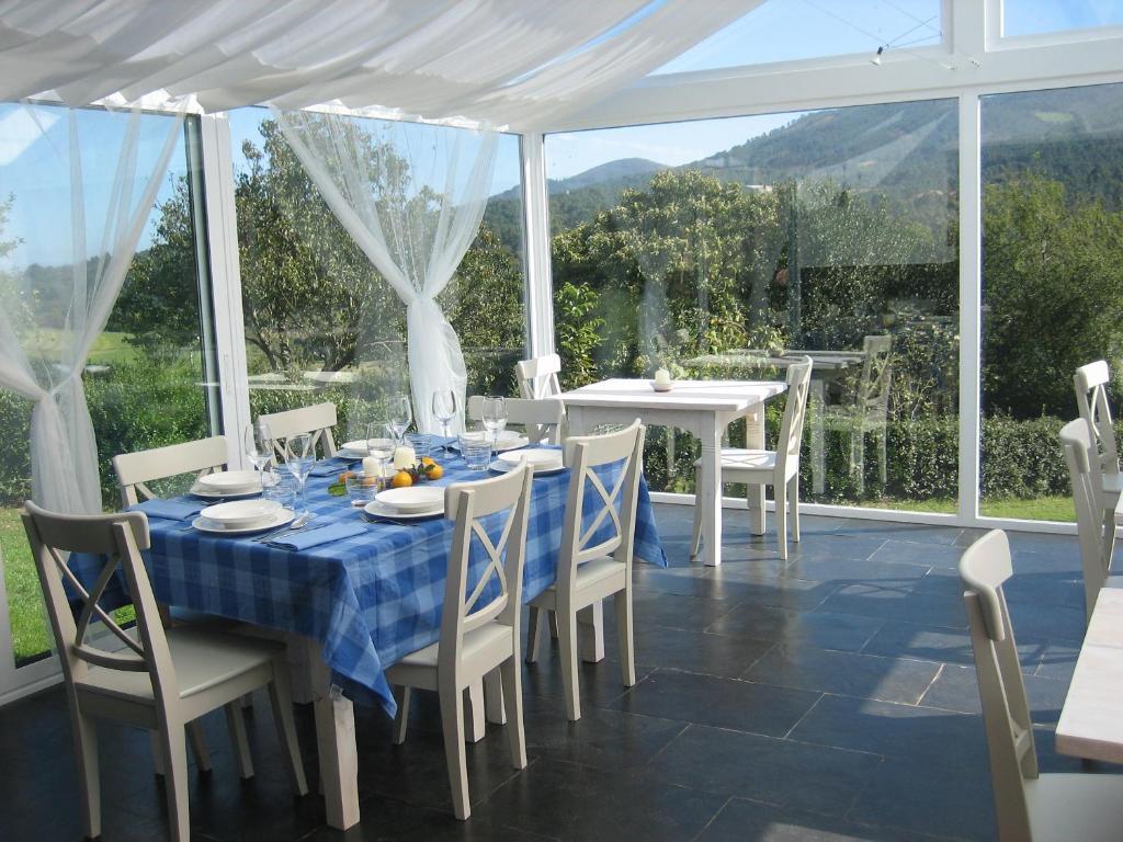 Rural Casa Roja 3*